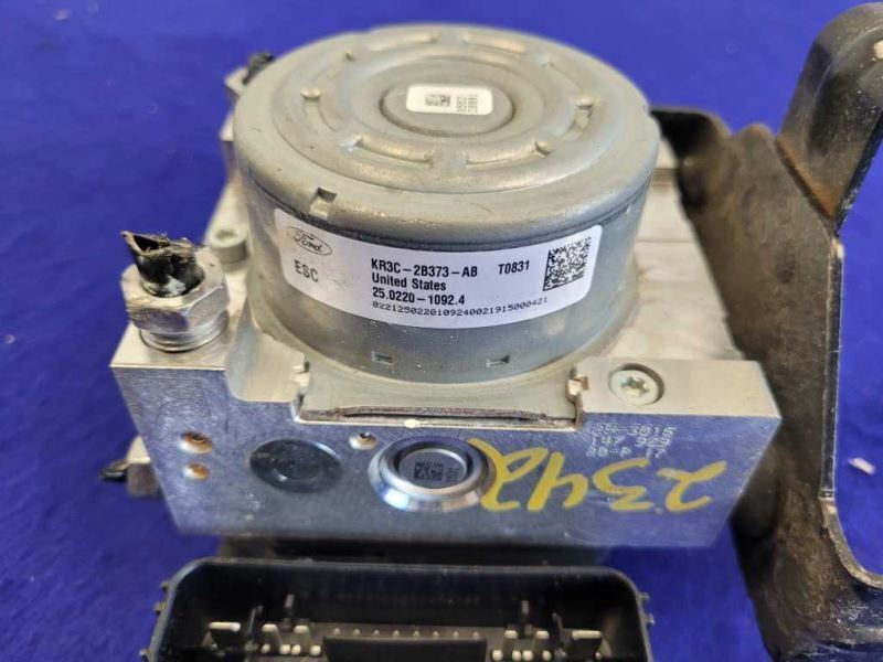 2019-2020 Ford Mustang GT S550 ABS Module Anti-Lock Brake Pump 2342 - The Parts Farm
