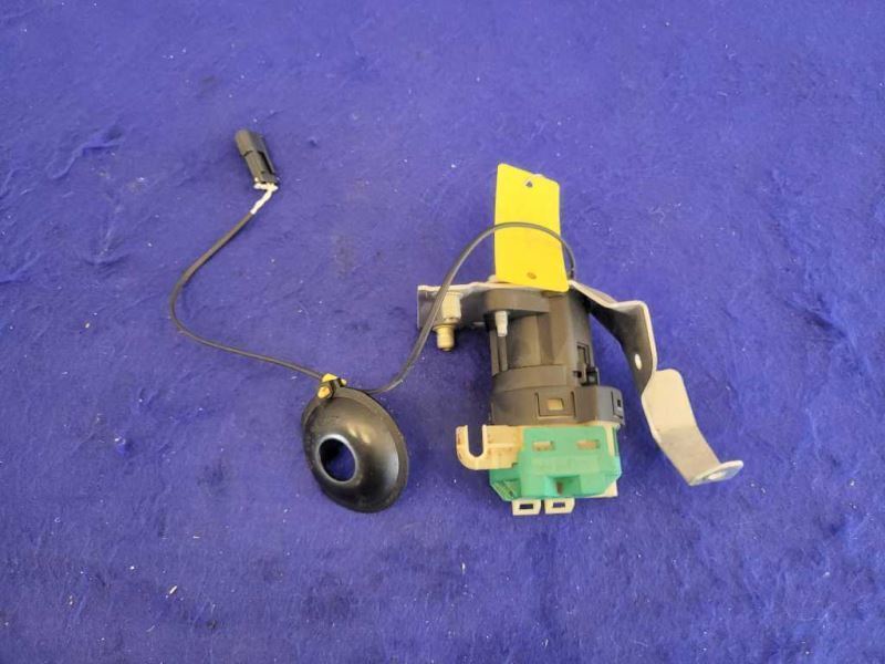 1999-2004 Chevrolet Corvette Z06 FRC C5 Ignition Switch Matching Key 2082 - The Parts Farm