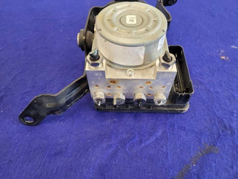 2018-2023 Ford Mustang GT S550 ABS Anti-Lock Brake Module Caliper A/T 2115 - The Parts Farm