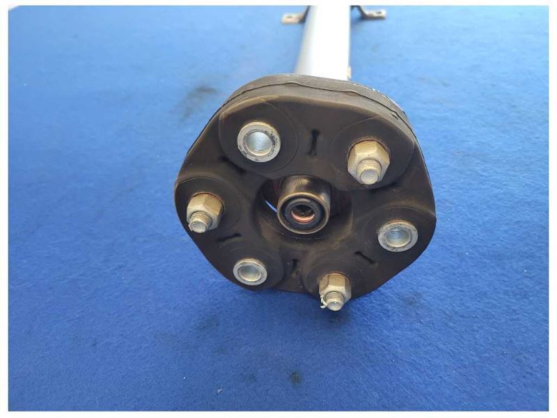 2021 Chevrolet Camaro SS Coupe Driveshaft Automatic Transmission A/T 2538 - The Parts Farm