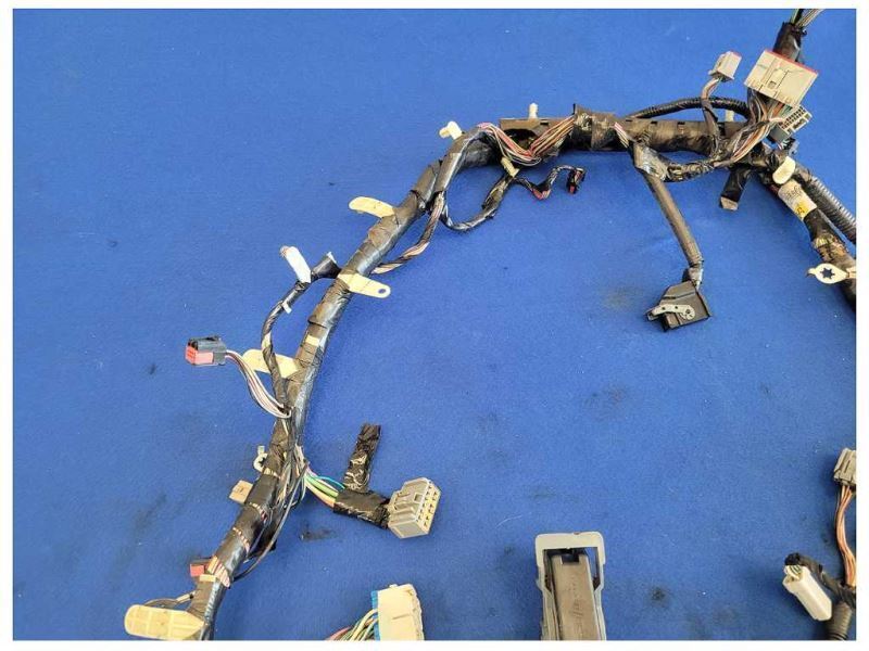 2005 Ford Mustang GT 4.6L A/T Coupe Dash Harness Plug Wire Dashboard 2585 - The Parts Farm