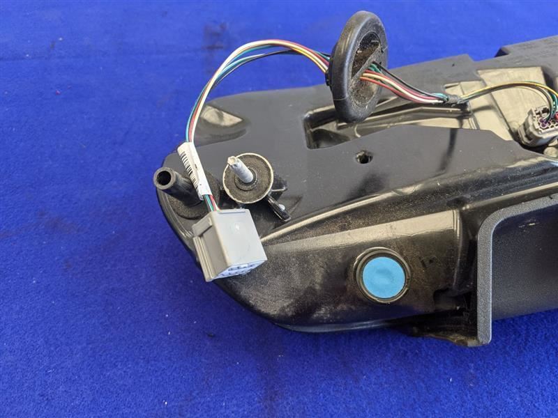 2018-2023 Ford Mustang GT S550 Passenger RH Taillight Lamp Brake Lens OEM - The Parts Farm