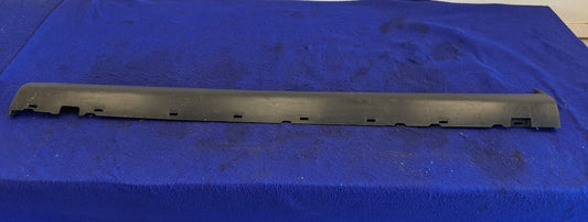 2005-2009 Ford Mustang GT Passenger Right RH Rocker Panel Moulding NEW TAKE OFF - The Parts Farm