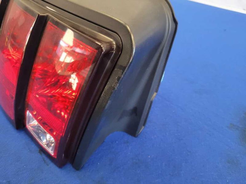 1999-2004 Ford Mustang GT Passenger Rear Taillight Lamp Light Lens 2474 - The Parts Farm
