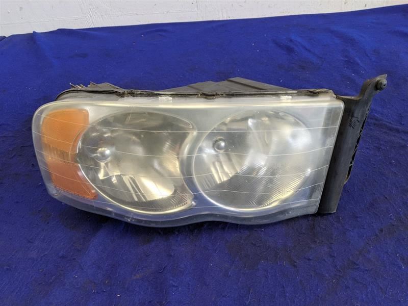 2003-2006 Dodge Ram Viper SRT-10 8.3L Passenger Right Headlight Lamp Lens - The Parts Farm