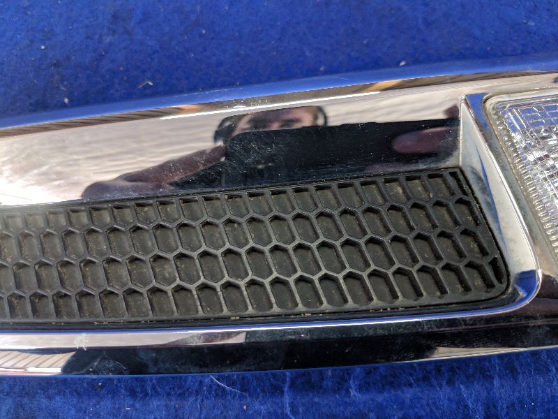 2014-2017 Chevrolet Caprice SS Passenger Corner Park Light Park Lamp-turn Signal - The Parts Farm