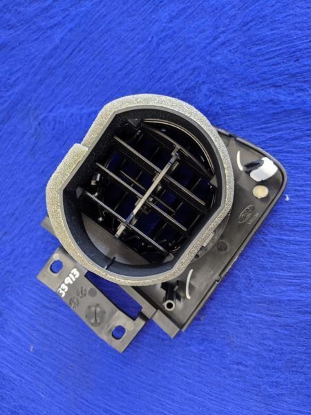 2011-2014 Ford Mustang GT 5.0L Coyote Dash Trim Kit Air Vents Speedo Bezel OEM - The Parts Farm