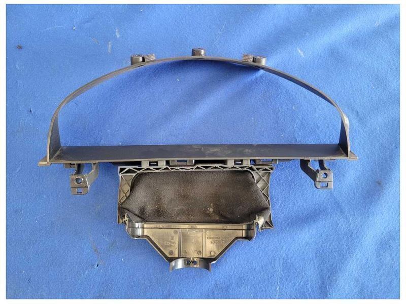 2008-2009 Pontiac G8 Sedan 6.0L V8 Front Gauge Cluster Bezel Cover 2529 - The Parts Farm