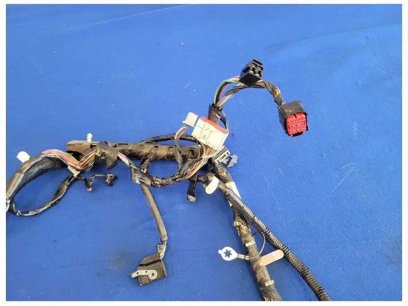 2005 Ford Mustang GT 4.6L A/T Coupe Dash Harness Plug Wire Dashboard 2585 - The Parts Farm
