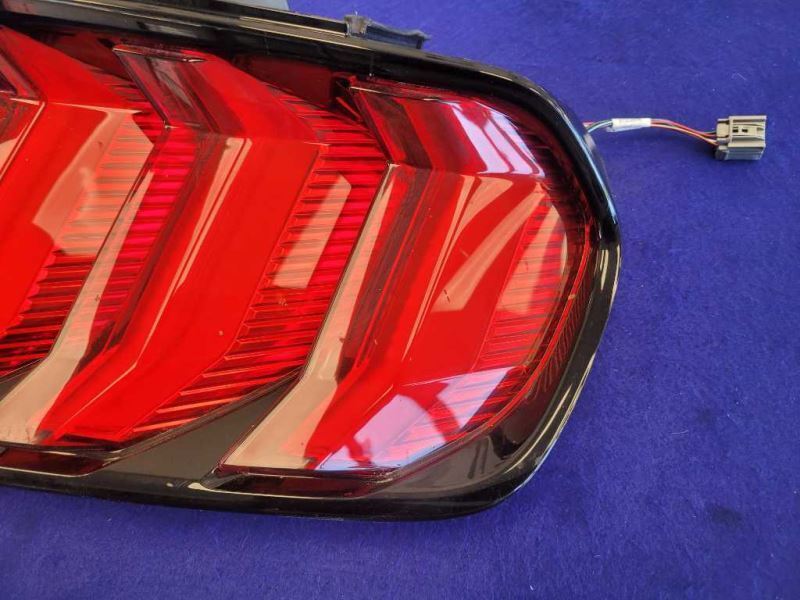 2018-2023 Ford Mustang GT S550 Passenger Right Taillight Lamp Brake Lens 2306 - The Parts Farm