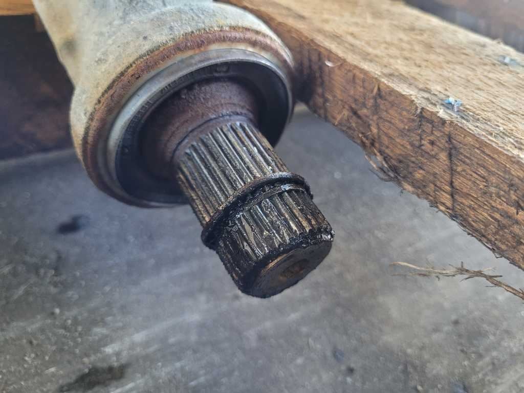 47645089