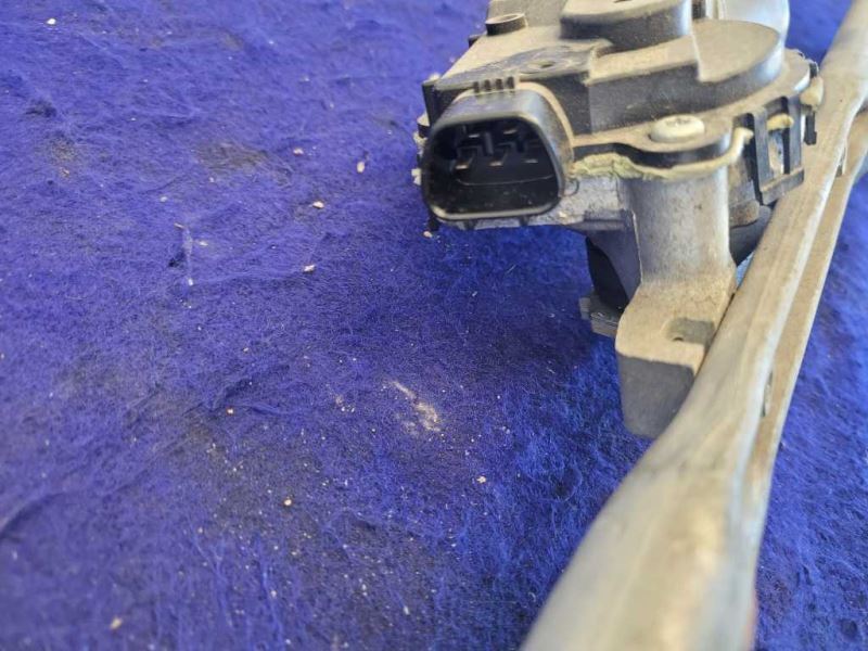 2016-2019 Chevrolet Camaro SS Windshield Wiper Motor Arm Linkage Front Cowl - The Parts Farm