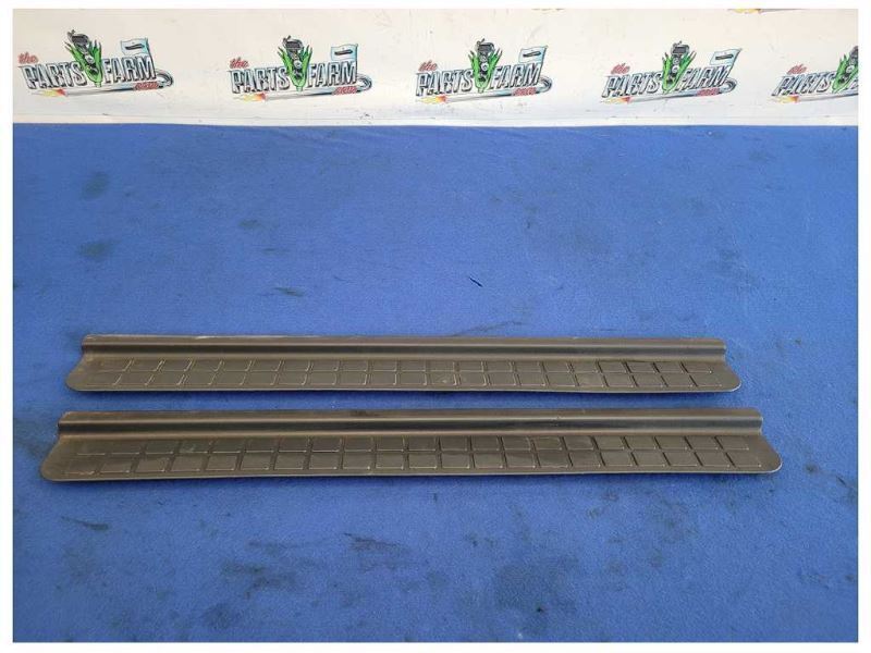 1993 Chevrolet Camaro Z28 Coupe Pair Door Sill Plates Scuff 2546 - The Parts Farm