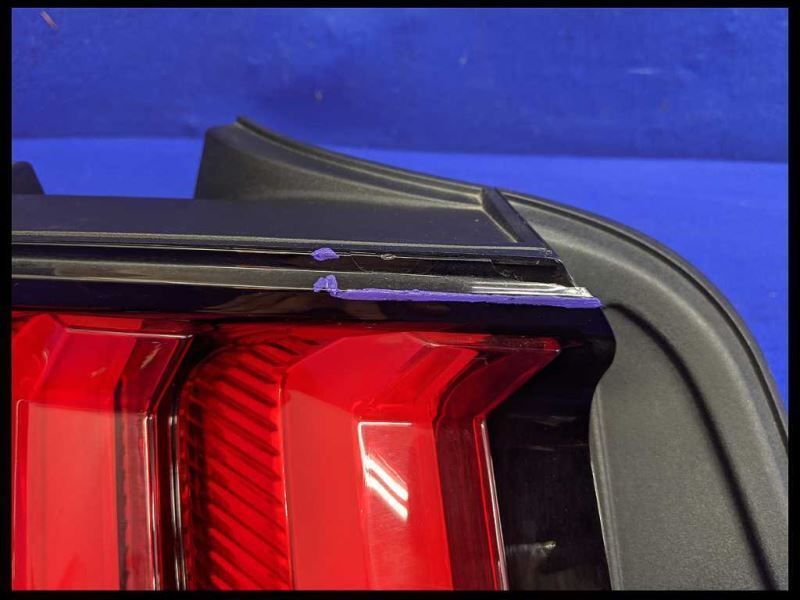 2018-2023 Ford Mustang GT 5,0L Driver LH Left Tail Light Lamp Lights Brake OEM - The Parts Farm