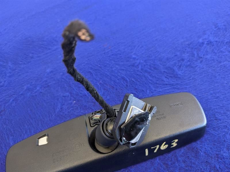 2015-2017 Ford Mustang GT Interior Rear View Mirror Automatic Dimming OEM - The Parts Farm