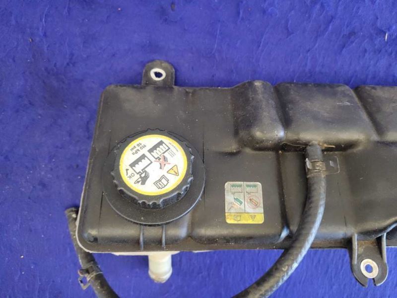 1999-2001 Ford Mustang Cobra SVT DOHC Coolant Overflow Reservoir Tank Cool 2276 - The Parts Farm