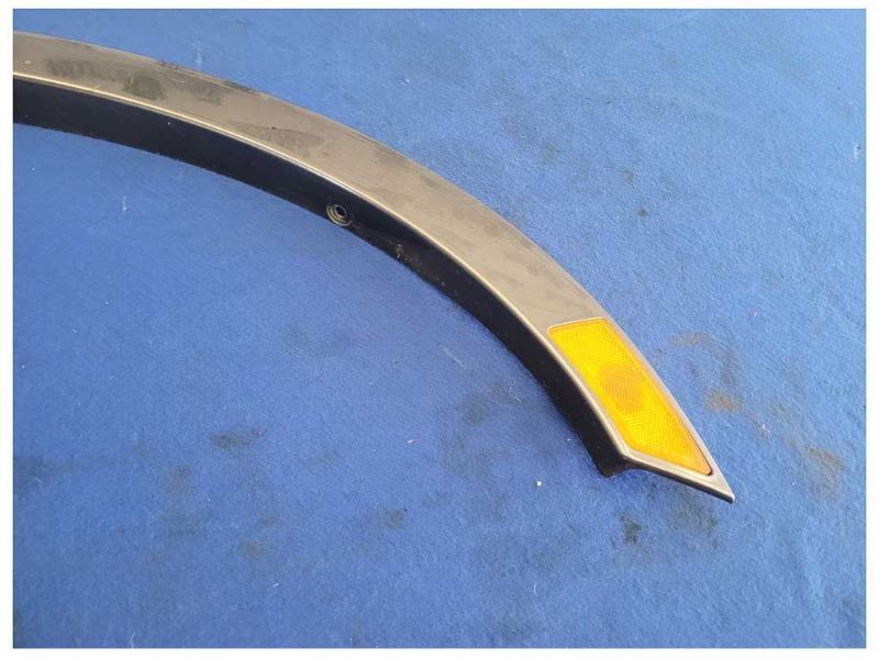 2018-2020 Ford F150 Pickup Truck Passenger Front Wheel Lip Paint G1 2490 - The Parts Farm