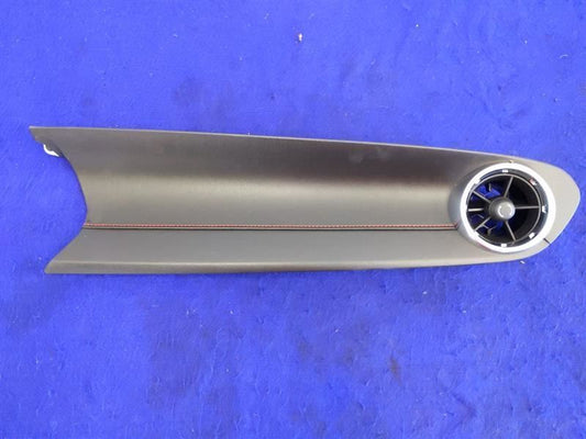 2016-2019 Chevrolet Camaro SS Passenger Right Dash Trim Panel Board Vent