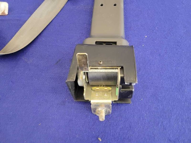 1999-2004 Ford Mustang Cobra SVT 4.6L Passenger Rear Convertible Seat Belt 2230 - The Parts Farm