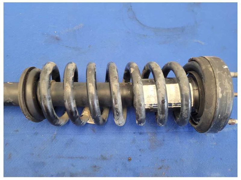 2015-2017 Ford F150 4x4 Pickup Truck Front Strut Spring Suspension 2369 - The Parts Farm