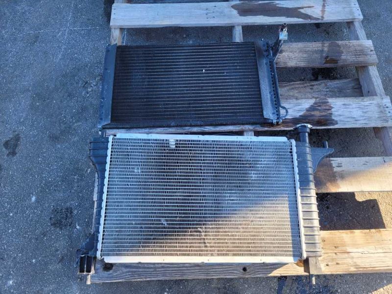 1994-1995 Ford Mustang GT 5.0L Radiator Fan Condenser Auto Tran Front 2454 - The Parts Farm
