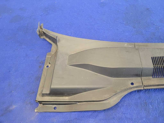 20102015 Chevrolet Camaro SS Front Cowl Panel Front Windshield Cover 2793