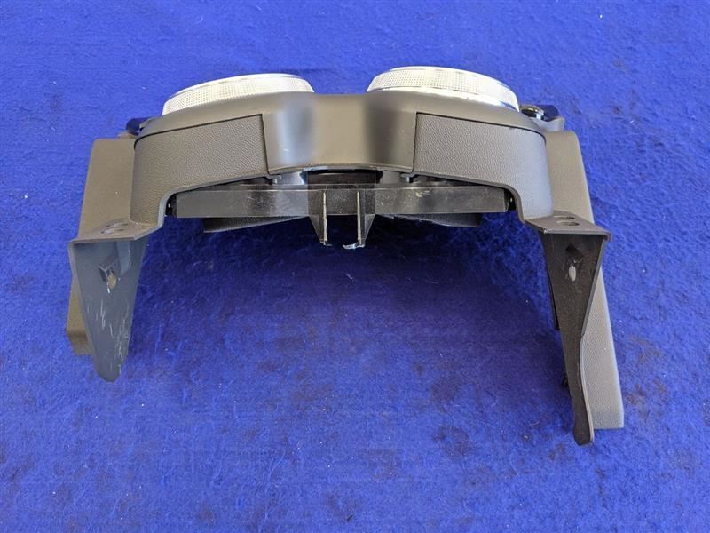 2019-2020 Chevrolet Camaro ZL1 HVAC AC Temperature Control Dual Zone CJ2 - The Parts Farm