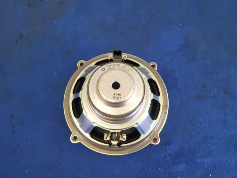 2015-2022 Dodge Charger 6.4L Scat Pack Speaker Audio Stereo 2414 - The Parts Farm