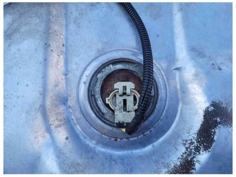 1996-1997 Ford Mustang Cobra Fuel Gas Tank Pump Sending Level Gasoline 2402 - The Parts Farm