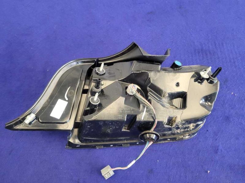 2018-2023 Ford Mustang GT S550 Driver Left LH Tail Light Lamp Brake Lens 2393 - The Parts Farm