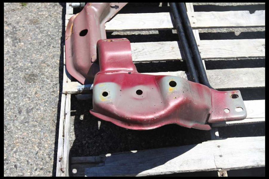 2003-2004 Ford Mustang Cobra SVT DOHC 4.6L K Member Frame Support Engine Cradle - The Parts Farm