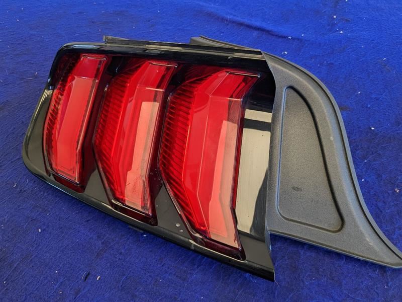 2018-2023 Ford Mustang GT S550 Driver Left LH Taillight Lamp Brake Lens Red - The Parts Farm