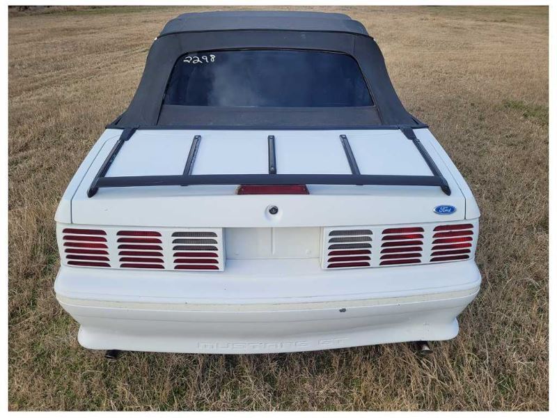 1987-1989 Ford Mustang GT LX 5.0L Fuse Box Cover Trim Red Driver Dash 2298 - The Parts Farm