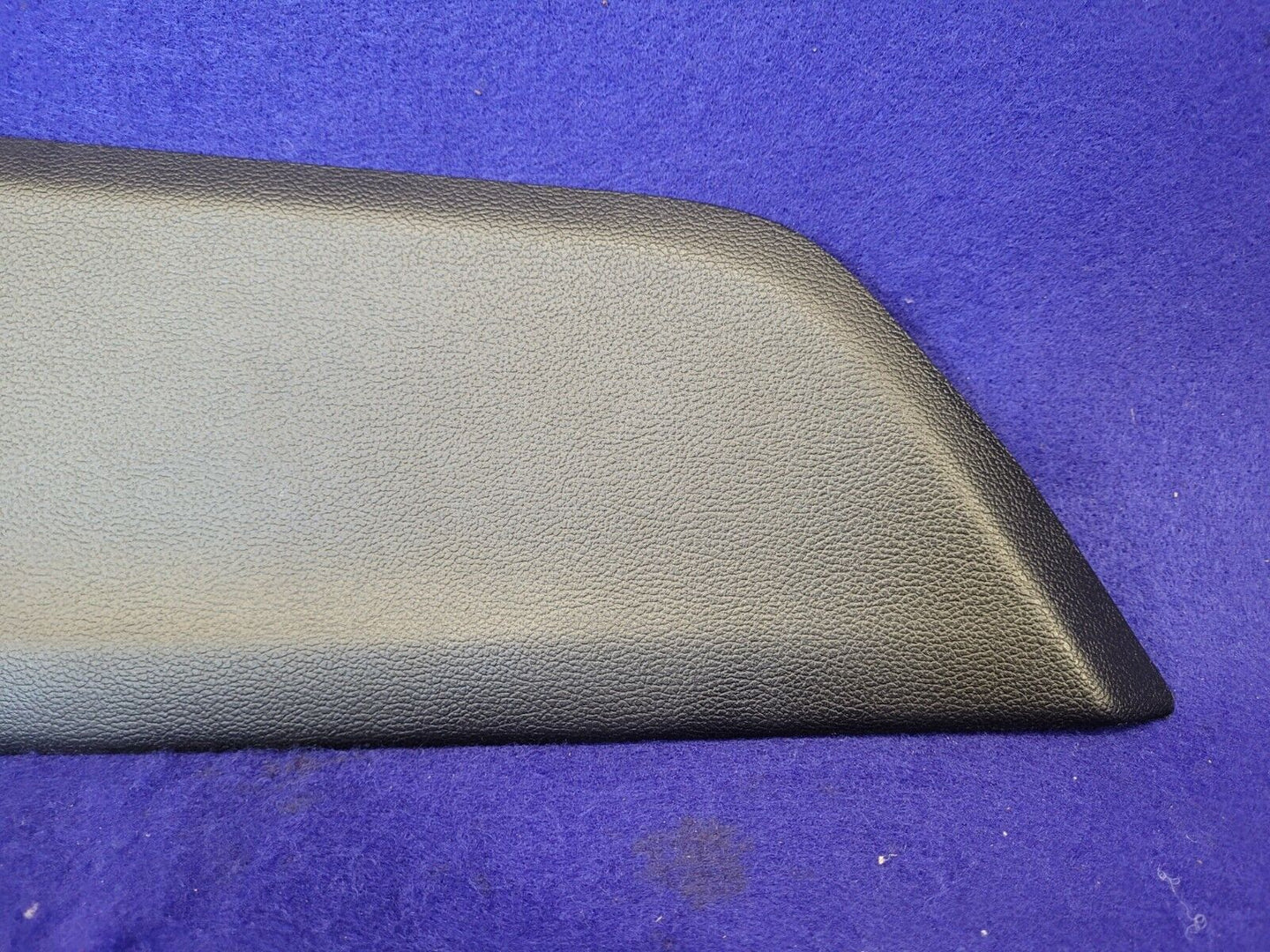 2018-2023 Ford Mustang GT S550 Driver Left LH Center Console Side Cover Trim - The Parts Farm
