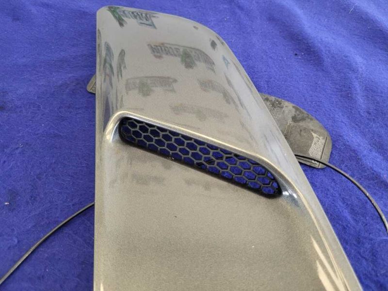 2015-2017 Ford Mustang GT S550 Passenger Right Hood Vent Scoop Paint J7 2356 - The Parts Farm