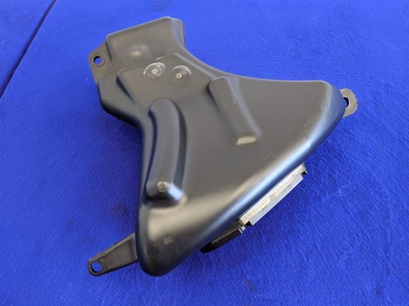 2002-2005 Ford Thunderbird 3.9L V8 Driver Side Speaker Convertible OEM Factory - The Parts Farm