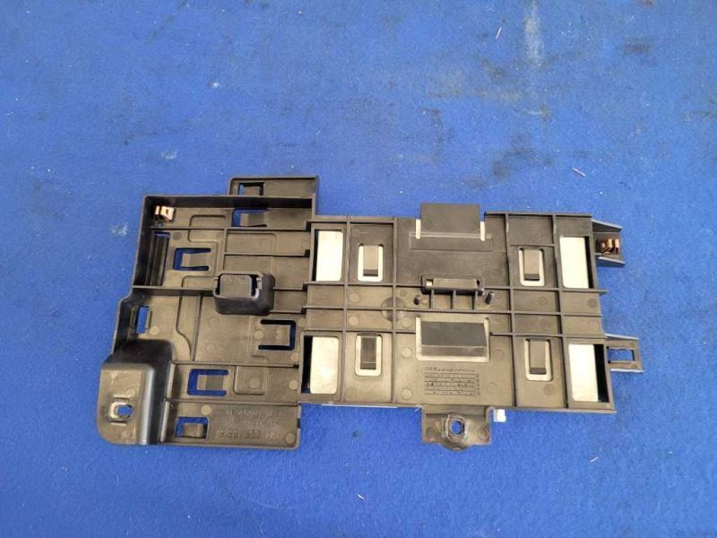 2012-2015 Chevrolet Camaro SS GPS Navigation Control Unit Module 2462 - The Parts Farm