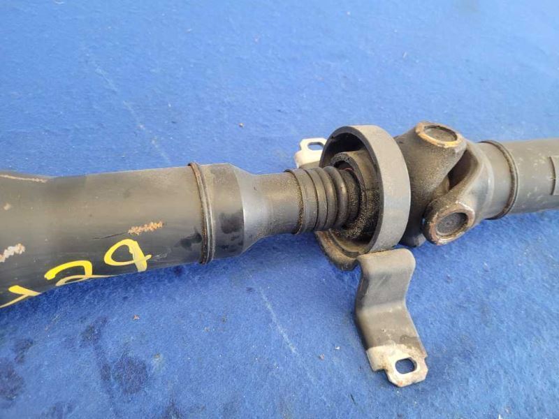 2010-2015 Chevrolet Camaro SS 6.2L Driveshaft Automatic Transmission A/T 2429 - The Parts Farm