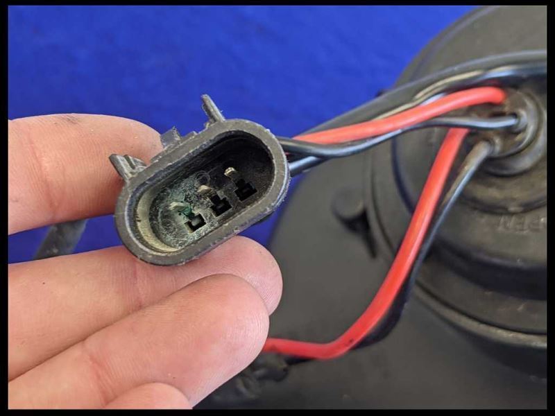2010-2012 Ford Mustang GT S197 Driver Left Headlight Halogen Boss PARTS ONLY - The Parts Farm