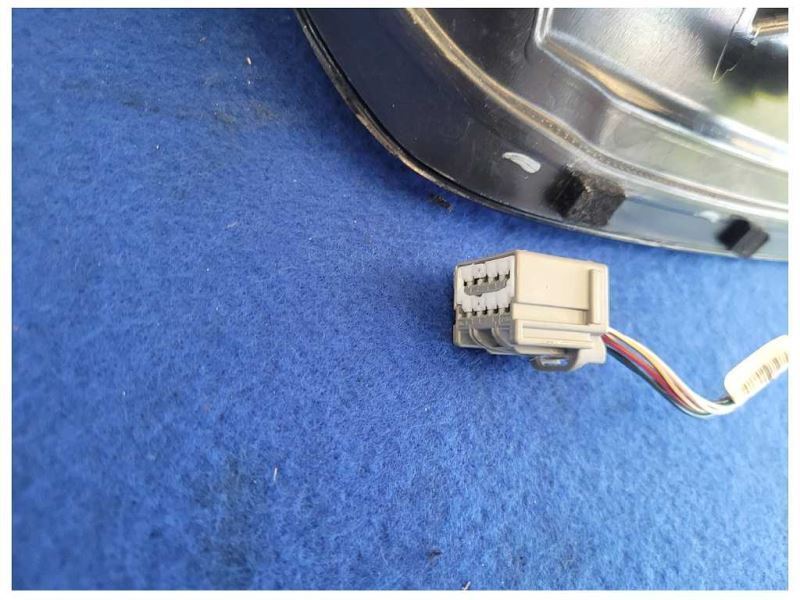 2018-2023 Ford Mustang GT S550 Passenger Rear Tail Light Brake Lamp 2577 - The Parts Farm