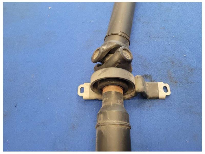 2010-2015 Chevrolet Camaro SS Driveshaft Automatic Transmission A/T 2588 - The Parts Farm