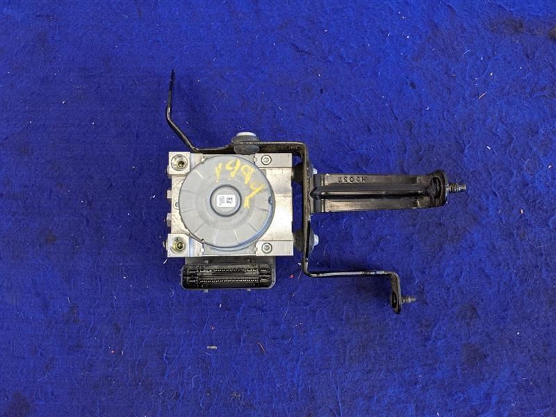 2018-2023 Ford Mustang GT S550 ABS Module Brake Anti-Lock System - The Parts Farm