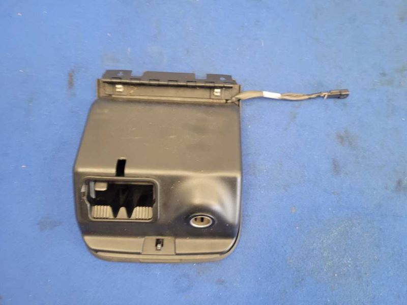 2003-2006 Chevrolet SSR Pickup Truck Dash Lower Compartment Lighter 2432 - The Parts Farm