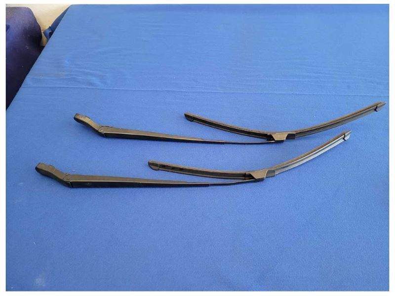 2022 Ford F150 F-150 Lightning Truck Windshield Wiper Blades Arms 2523 - The Parts Farm