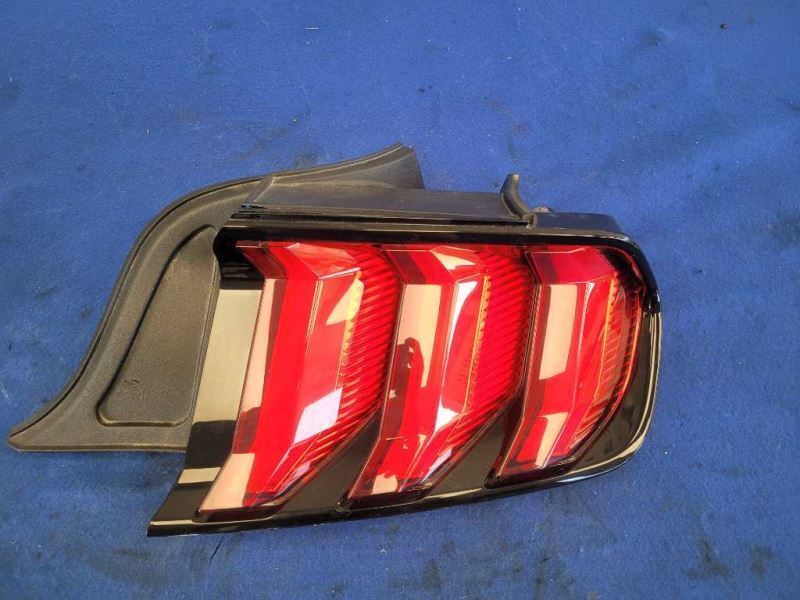 2018-2023 Ford Mustang GT S550 Passenger Right Taillight Lamp Brake Lens 2185 - The Parts Farm