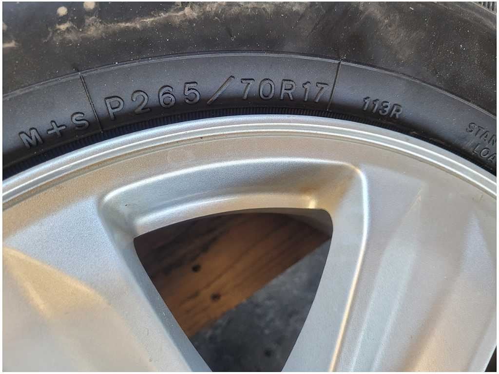 47643951