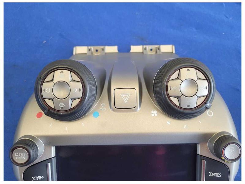 2015 Chevrolet Camaro SS Radio Faceplate Receiver Stereo Audio AM FM 2554 - The Parts Farm