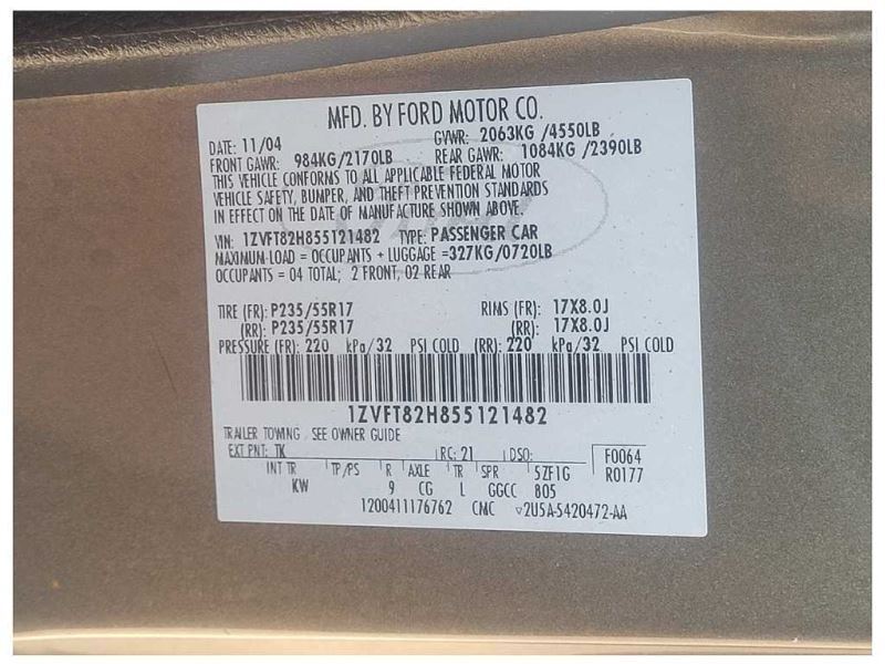 2005-2009 Ford Mustang GT Driver LH Front Turn Signal Amber Parking Light 2585 - The Parts Farm