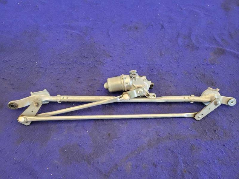 2016-2019 Chevrolet Camaro SS Windshield Wiper Motor Arm Linkage - The Parts Farm