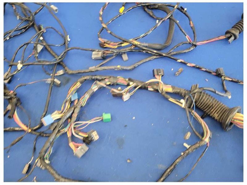 2003-2004 Mercury Marauder 4.6L 4v Body Harness Wire Plug *Broken* 2522 - The Parts Farm